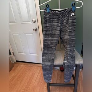 Nike Black and White Striped Leggings size M